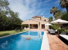 Chalet con 5 dormitorios se vende en Marbella, Costa del Sol - mejor precio | unprecio.es