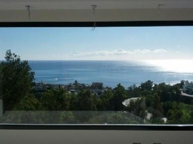 Chalet con 5 dormitorios se vende en Benalmadena Costa, Costa del Sol