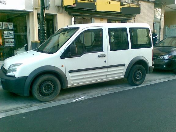 ford tourneo connet 1.8 tdci 75cv año 2006