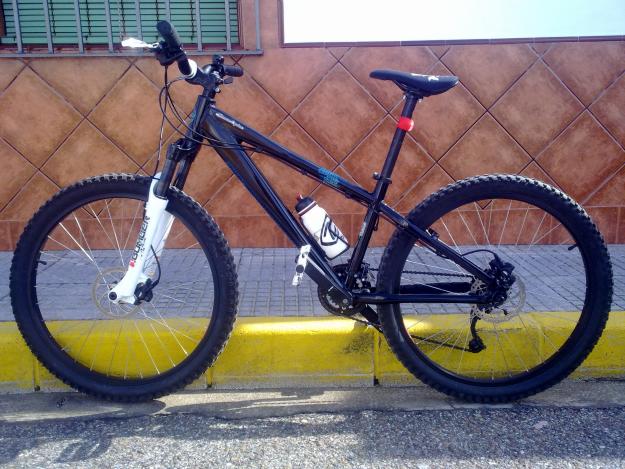 Vendo bicicleta Kona Stuff casi a estrenar