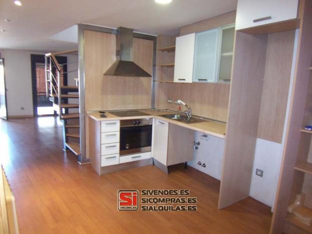 Duplex en venta nuevo en ALCALA DE HENARES, zona CENTRO, de 106 metros cuadrados, con 2 ha