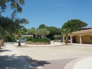 Mobilhome : 4/5 personas - piscina - ramatuelle  provenza-alpes-costa azul  francia