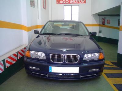 BMW 330