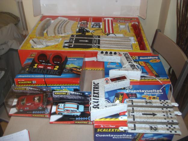 Scalextric 1000 Lagos + semaforo salida + velocimetro + cuentavueltas + 2 coches