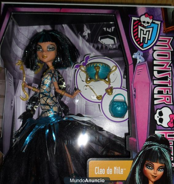 MONSTER HIGH CLEO DE NILE