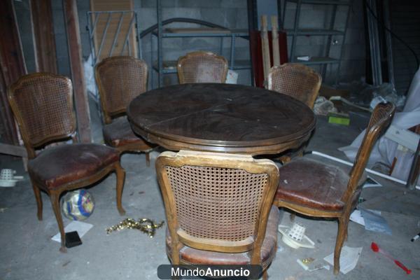 vendo mesa redonda antigua mas seis sillas