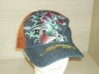 VENDO GORRAS Y CAMISETAS DSQUARED Y ED HARDY - mejor precio | unprecio.es