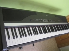 Vendo PIANO/ ep880 esta nuevo - mejor precio | unprecio.es