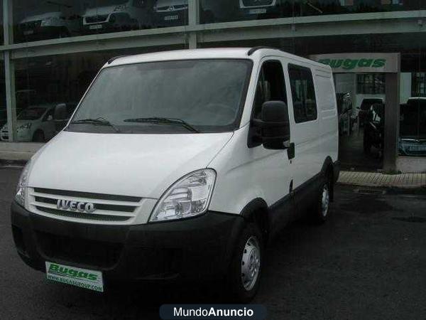 Iveco Daily FAMILY COMBI CORTA