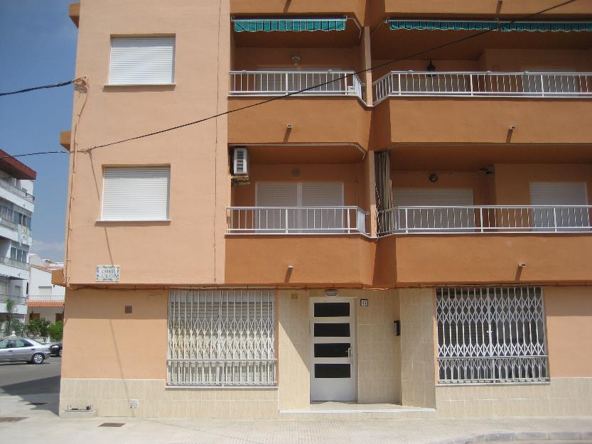 Se alquila apartamento en la playa de miramar(gandia)