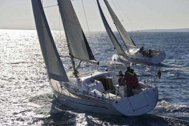 Alquiler de veleros Bavaria 38