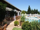Chalet con 4 dormitorios se vende en Mijas Costa, Costa del Sol - mejor precio | unprecio.es