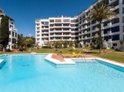 Apartamento con 2 dormitorios se vende en Marbella, Costa del Sol - mejor precio | unprecio.es