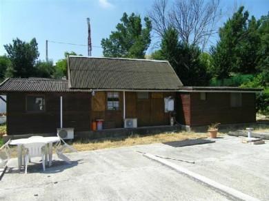 Chalet con 2 dormitorios se vende en Pizarra