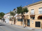 Adosado con 4 dormitorios se vende en Fuengirola, Costa del Sol - mejor precio | unprecio.es