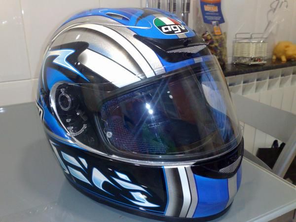 casco AGV  airtech con solo 2 usos