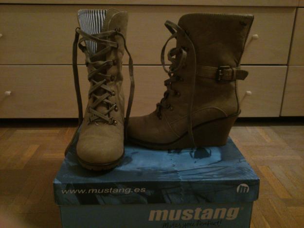 Vendo botas mustang