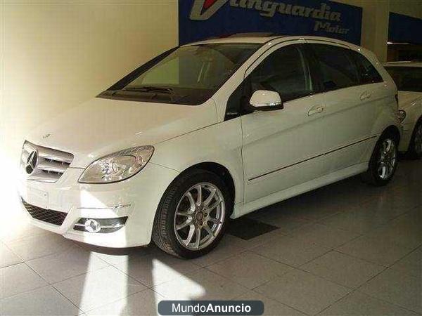 Mercedes-Benz B 200 SPORT PAKET-BI-XENON -AUT