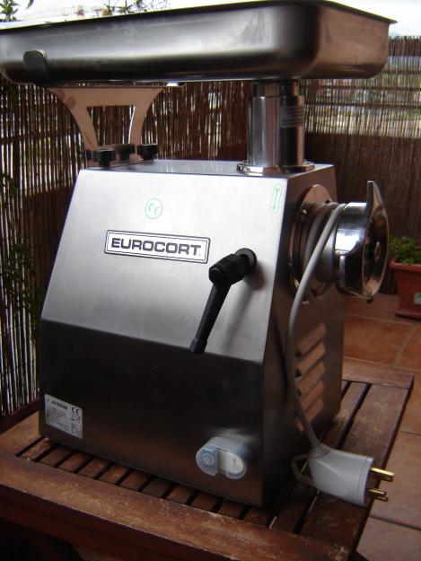 Vendo picadora de carne eurocort ti22r