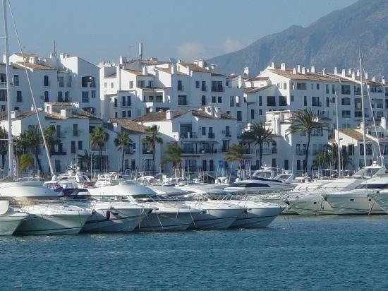 Oficina en venta en Puerto Banus, Málaga (Costa del Sol)