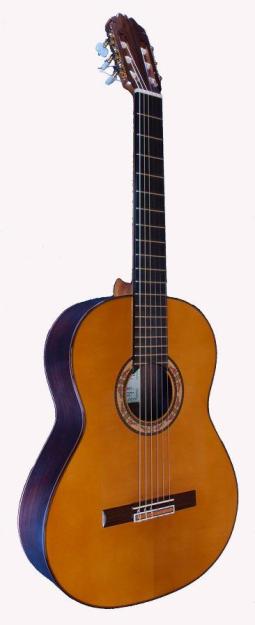 guitarra flamenca de artesania desde 650€ envio incluido