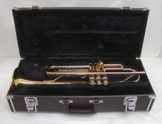 Trompeta americana en Si b Yamaha YTR-2320
