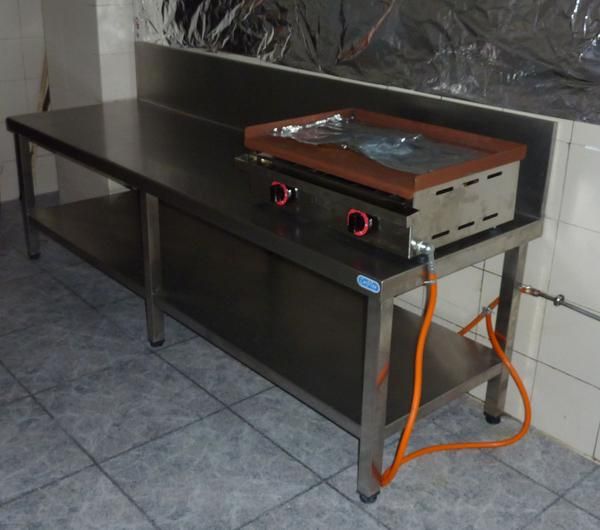 Mesa auxiliar de cocina