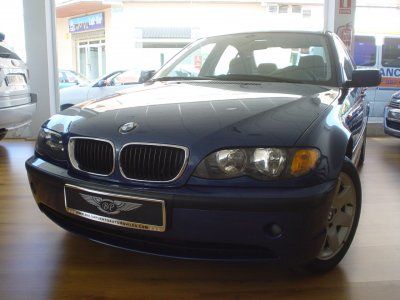 BMW SERIE3 320 D **NACIONAL**LIBRO REVISIONES BMW** - Leon