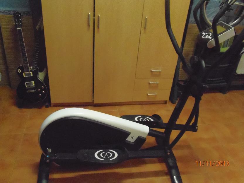 Bicicleta elíptica VE 680