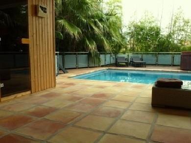 Chalet con 3 dormitorios se vende en Marbella, Costa del Sol