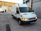 Iveco Daily 35S12 116CV Sobre elevada Caja12 m3 - mejor precio | unprecio.es