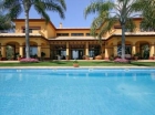 Chalet con 8 dormitorios se vende en Marbella, Costa del Sol - mejor precio | unprecio.es