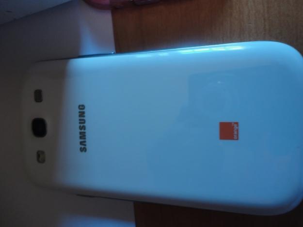 Samsung Galaxy SIII + MicroSD 32 GB + Funda Original + Funda Silicona (360 € Envio Incluid
