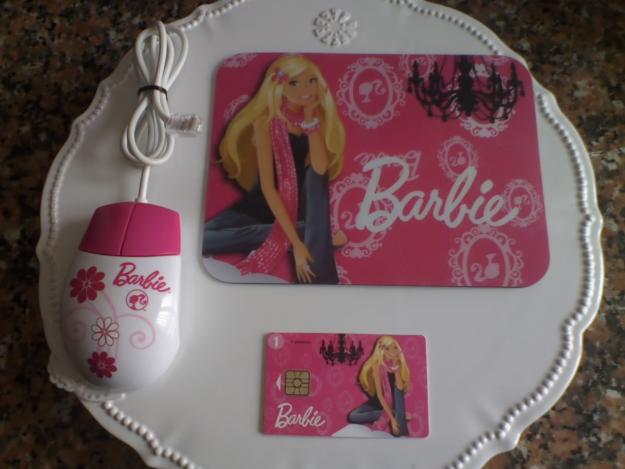 raton, alfombrilla y tarjeta de juegos barbie