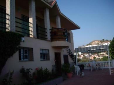 Chalet con 6 dormitorios se vende en Malaga, Costa del Sol