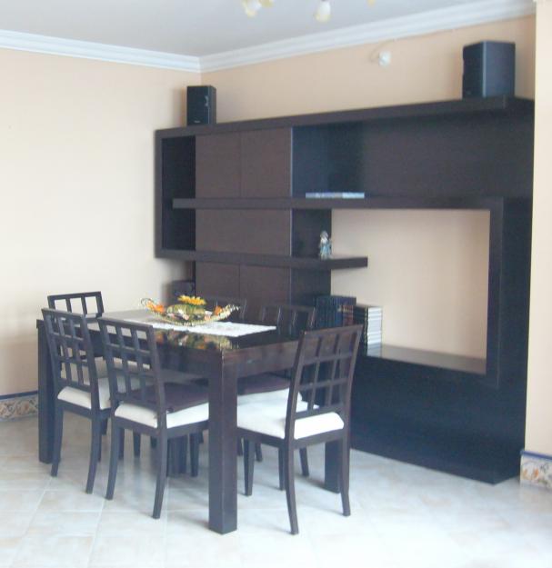 Mueble comedor + mesa + sillas