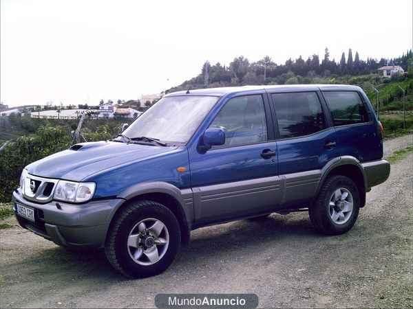 NISSAN TERRANO II 3.0 DTi Elegance 2002