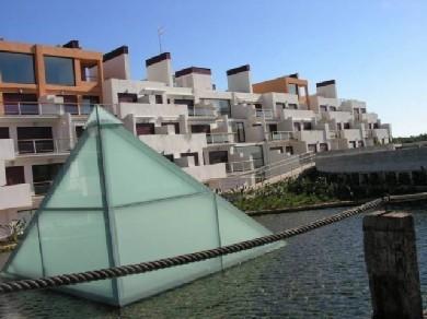 Apartamento con 2 dormitorios se vende en Estepona, Costa del Sol