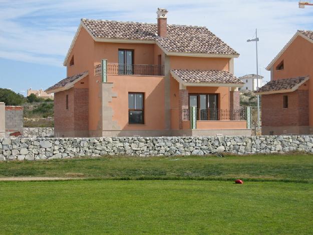 Villa en Algorfa