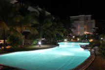 Apartamento en residencia : 8/8 personas - piscina - vistas a mar - grand baie  mauricio