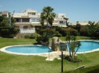 Adosado con 3 dormitorios se vende en Estepona, Costa del Sol - mejor precio | unprecio.es