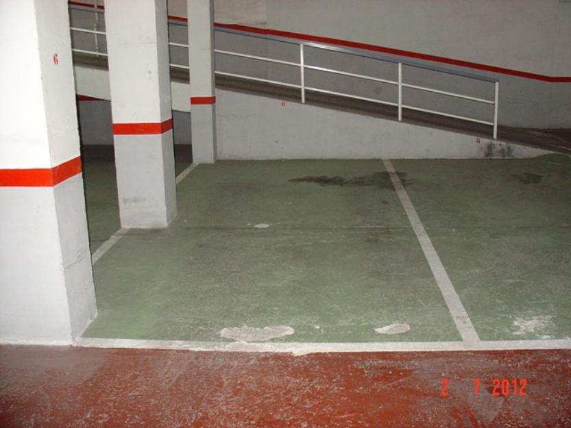 Plaza de aparcamiento en venta o alquiler en C/. Diagonal Pujades, 17