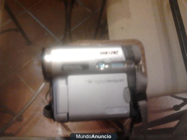 vendo video camara sony miniDV