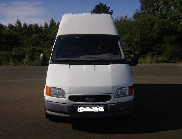 Ford Transit 2.5  TD blanca impecable
