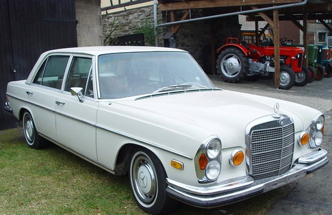 Mercedes-Benz S 280 SEL 3.5 l V8