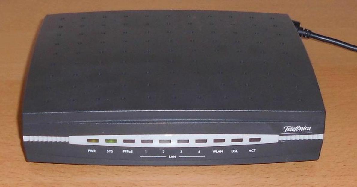 Router ADSL RDSI convertible Zyxel 00412572. Ver descripcion