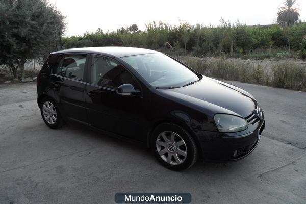 Volkswagen Golf1. 9 TDi Sporteline 105 CV