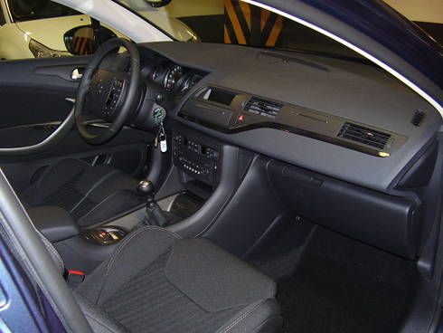 PEUGEOT 407 ST Confort HDI 136