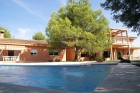 Chalet 420 m2 y Apartamento 90 m2 en Parcela de 3900 m2 - mejor precio | unprecio.es