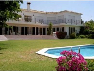 Chalet con 13 dormitorios se vende en Mijas Pueblo, Costa del Sol